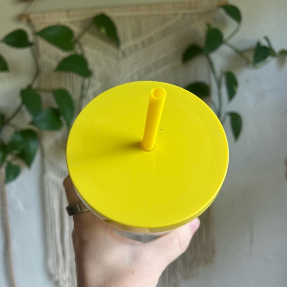 Starbucks 24 oz Yellow Zebra Cold Cup Tumbler Rare Venti Acrylic Straw Cup HTF - Picture 4 of 8